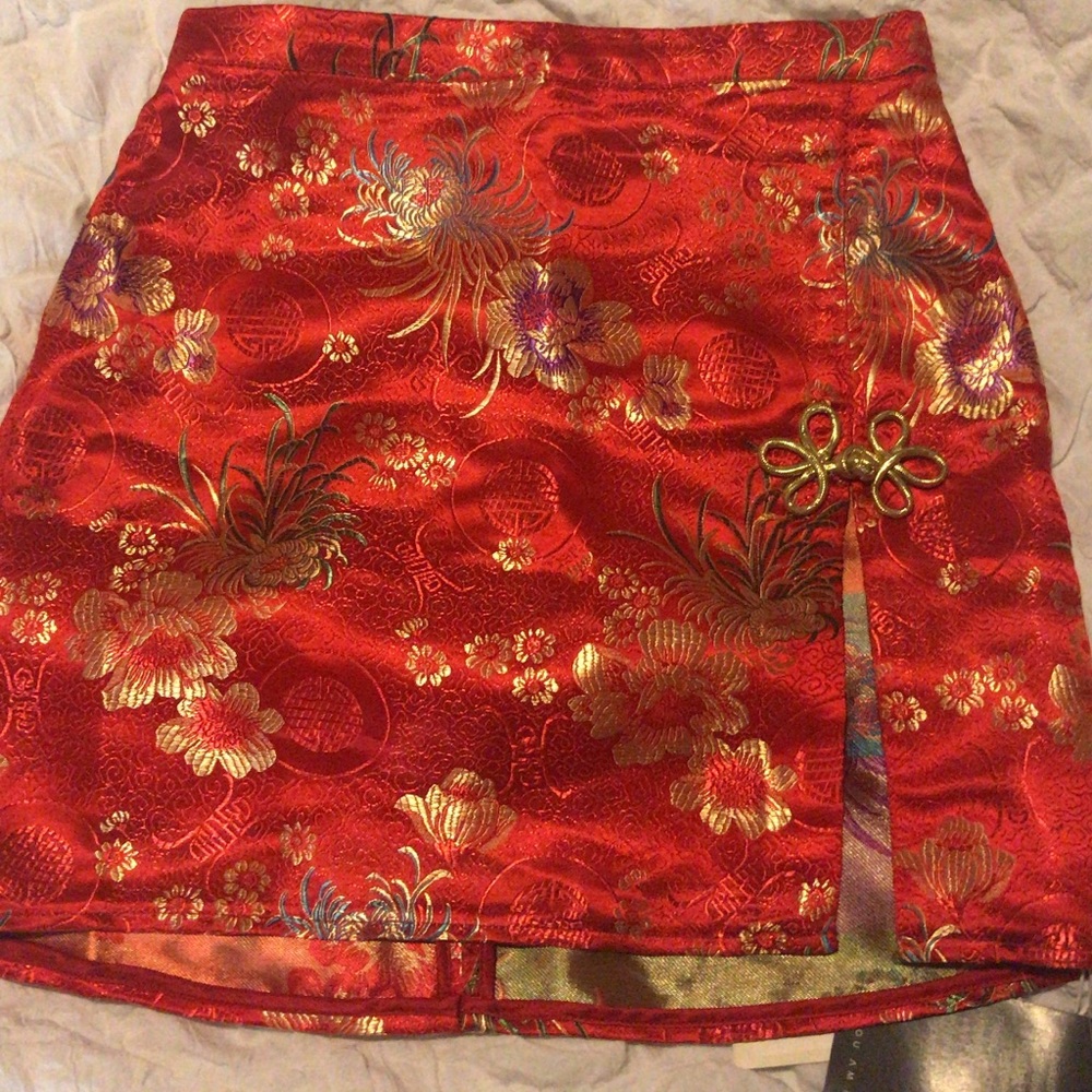*SOLD*AREYOUAMI Jia Skirt XS In Red*SOLD*
